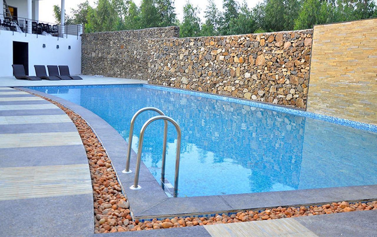 Anora Beach Resort Mahabalipuram Kūvattūr Dış mekan fotoğraf