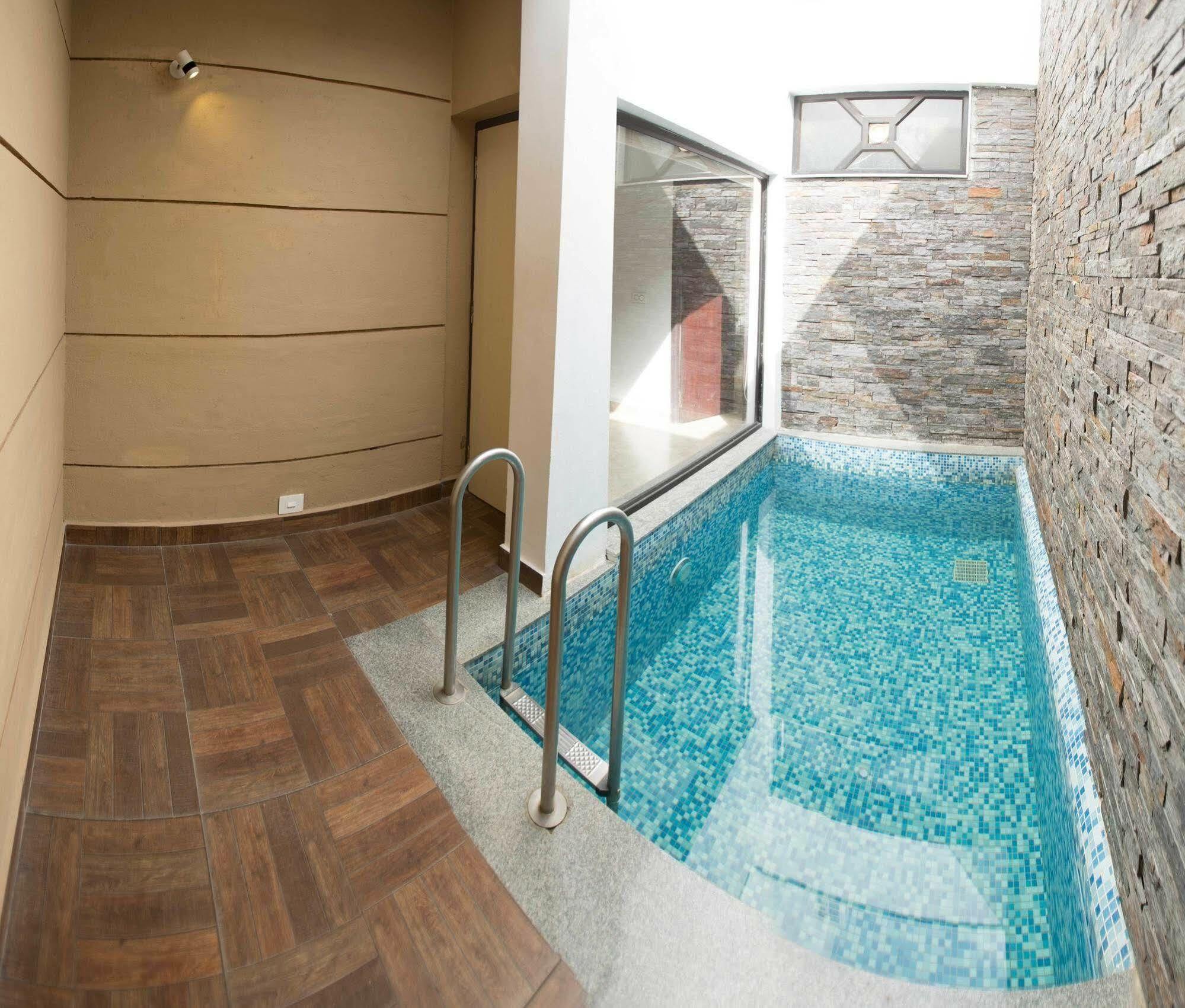 Anora Beach Resort Mahabalipuram Kūvattūr Dış mekan fotoğraf