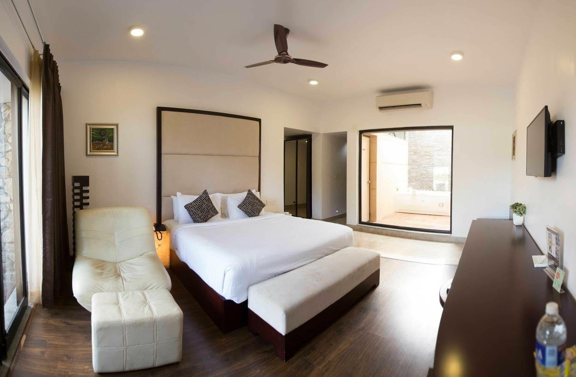 Anora Beach Resort Mahabalipuram Kūvattūr Dış mekan fotoğraf
